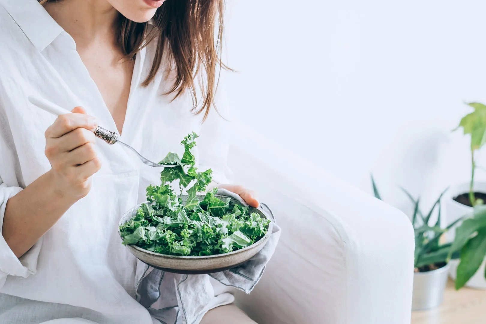 Dlaczego dieta low carb to nie tylko odchudzanie? Prawdziwe korzyści dla zdrowia